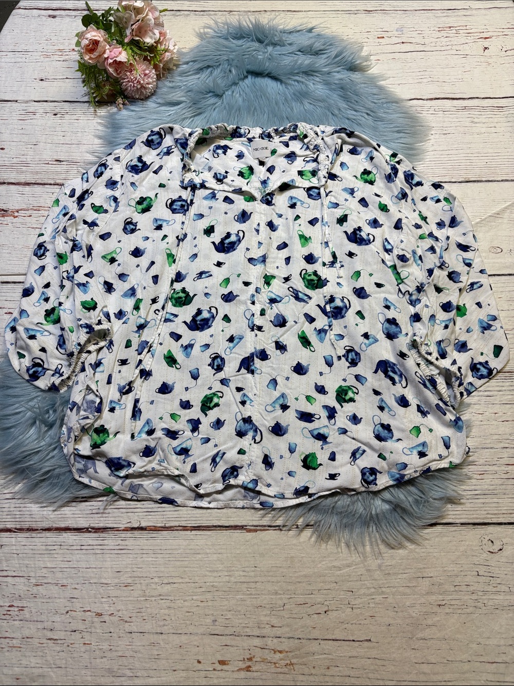 NIC+ZOE Teacup White Blouse with Blue and Green Floral Print Sz L